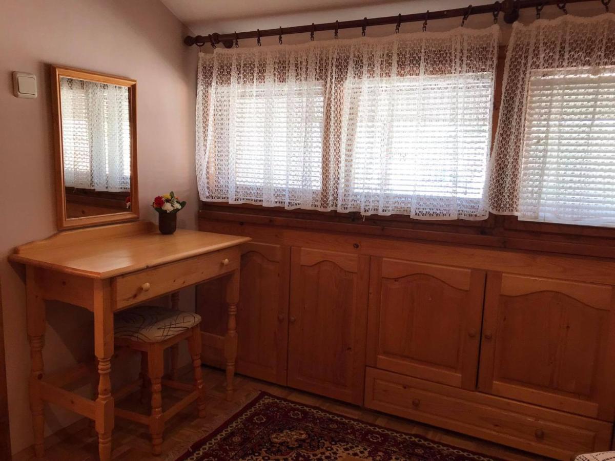 Къща За Гости Загорски Hotel Kalofer Kültér fotó