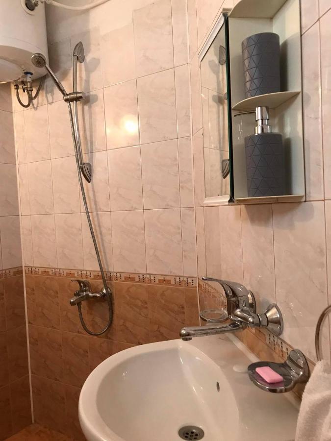 Къща За Гости Загорски Hotel Kalofer Kültér fotó