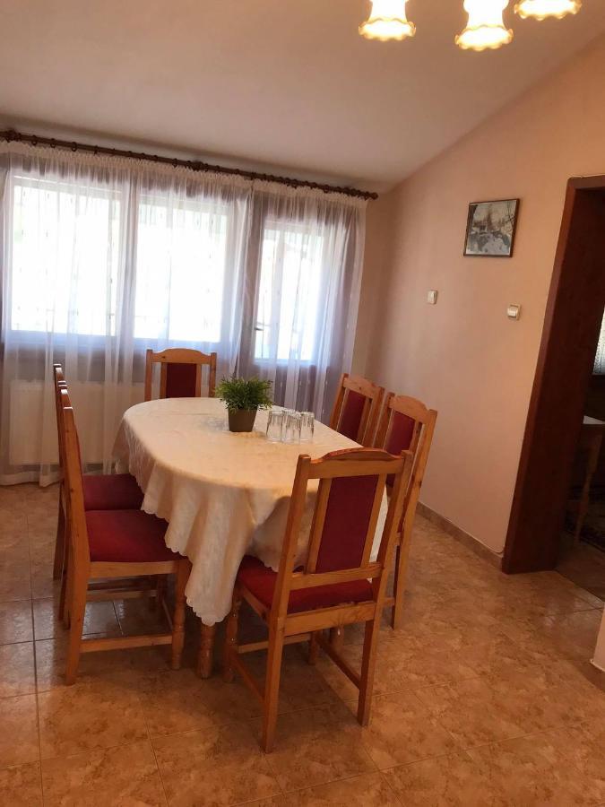 Къща За Гости Загорски Hotel Kalofer Kültér fotó